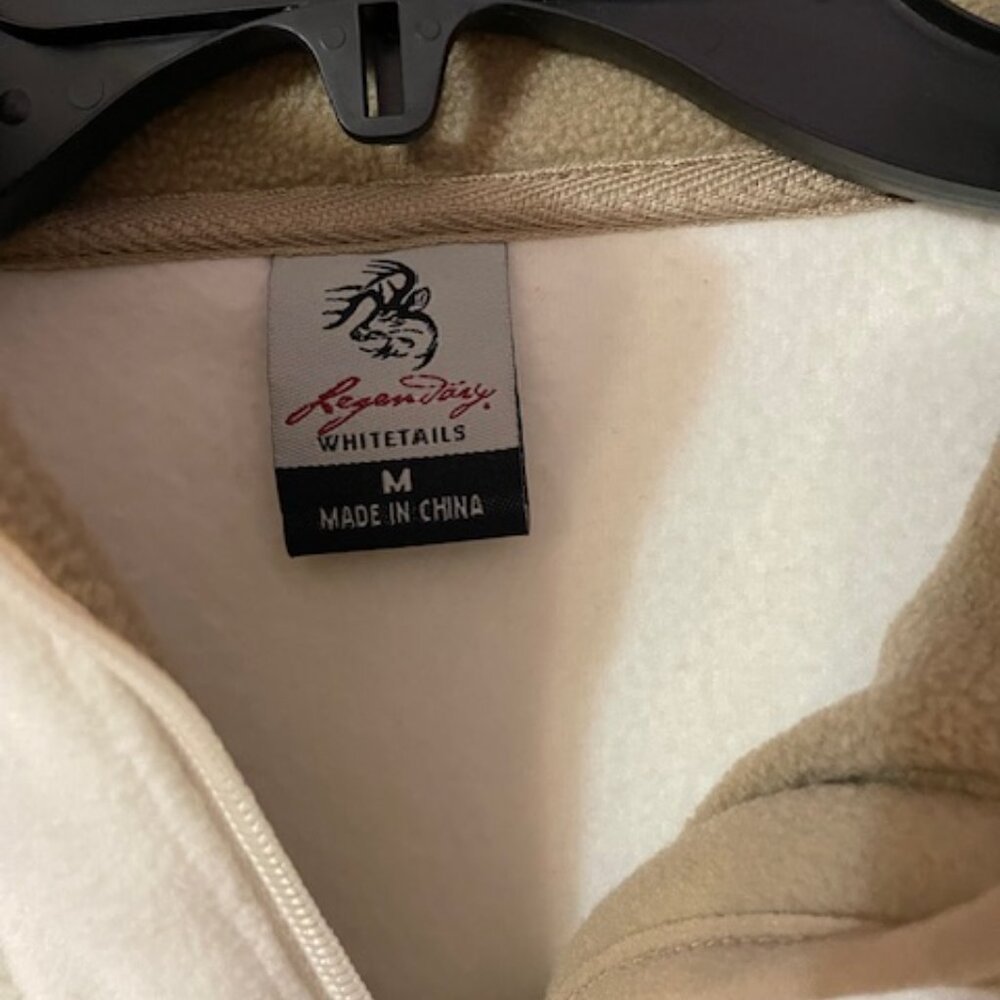 Legendary Whitetails Fleece Quarter Zip (Medium) - Picture 3 of 7